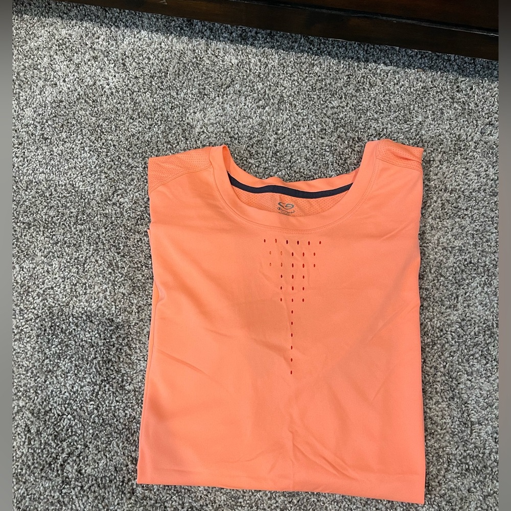 Size large champion dry fit workout top